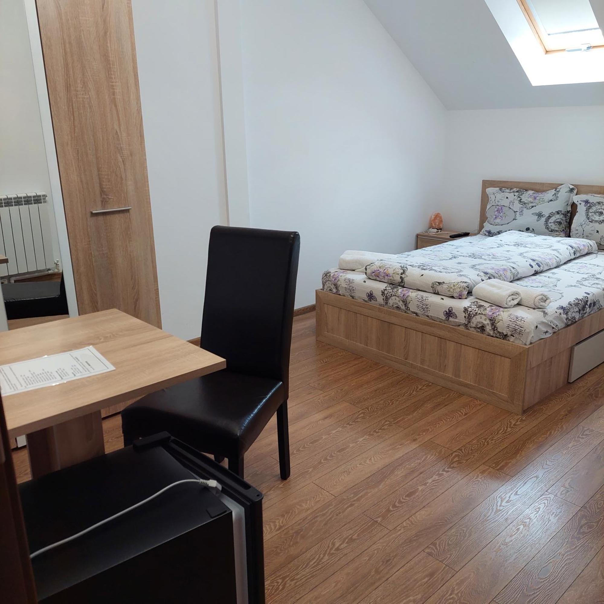 Hotel Casa Cristina Cîrţişoara Zewnętrze zdjęcie
